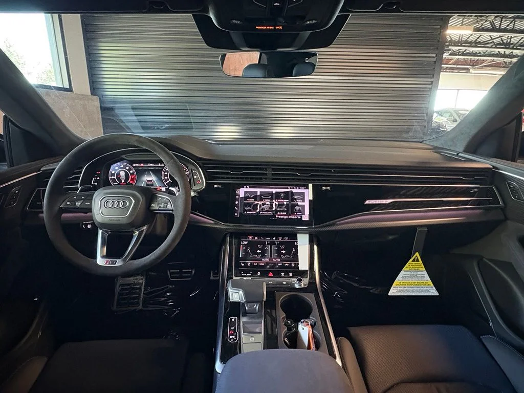 New 2027 Satellite Silver Metallic Audi 4.0T image 16