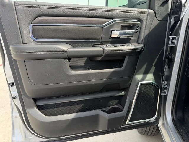 New 2026 Silver-Zynith Exterior Paint RAM Laramie image 17
