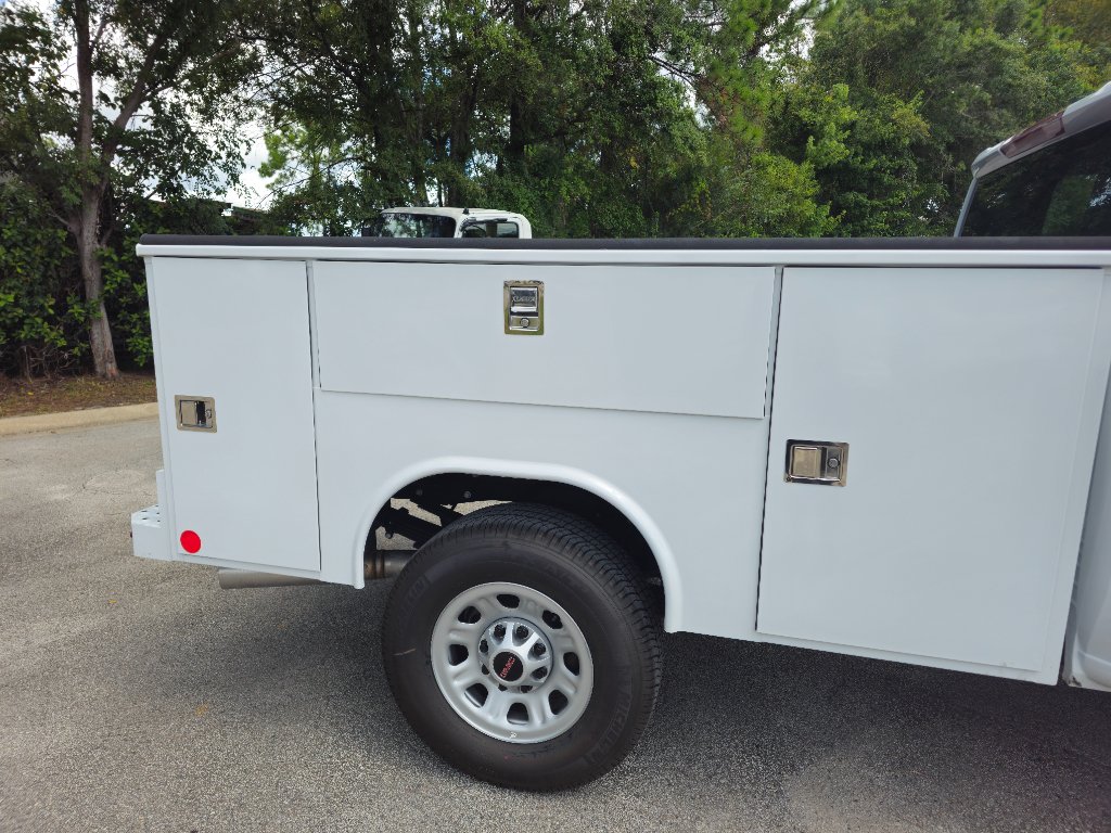 2026 GMC Sierra 3500HD Pro - Photo 15