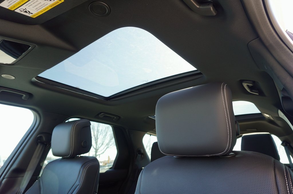 2026 LAND ROVER DISCOVERY - Image 13