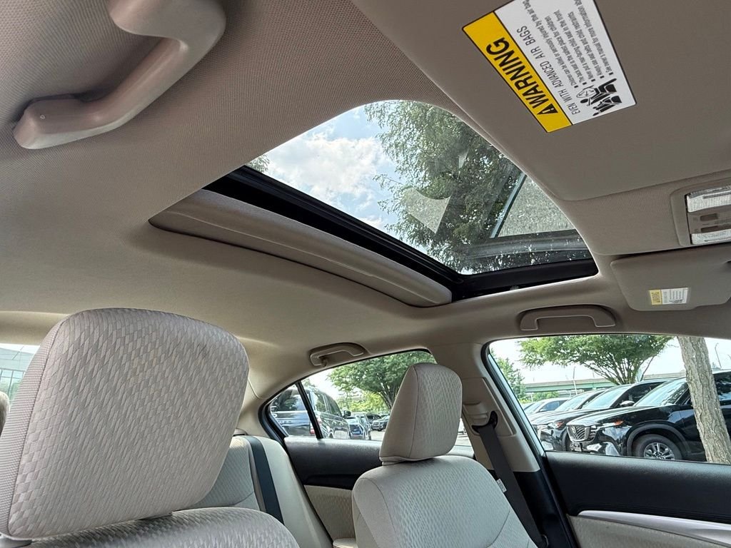 Used 2015 Taffeta White Honda EX image 32