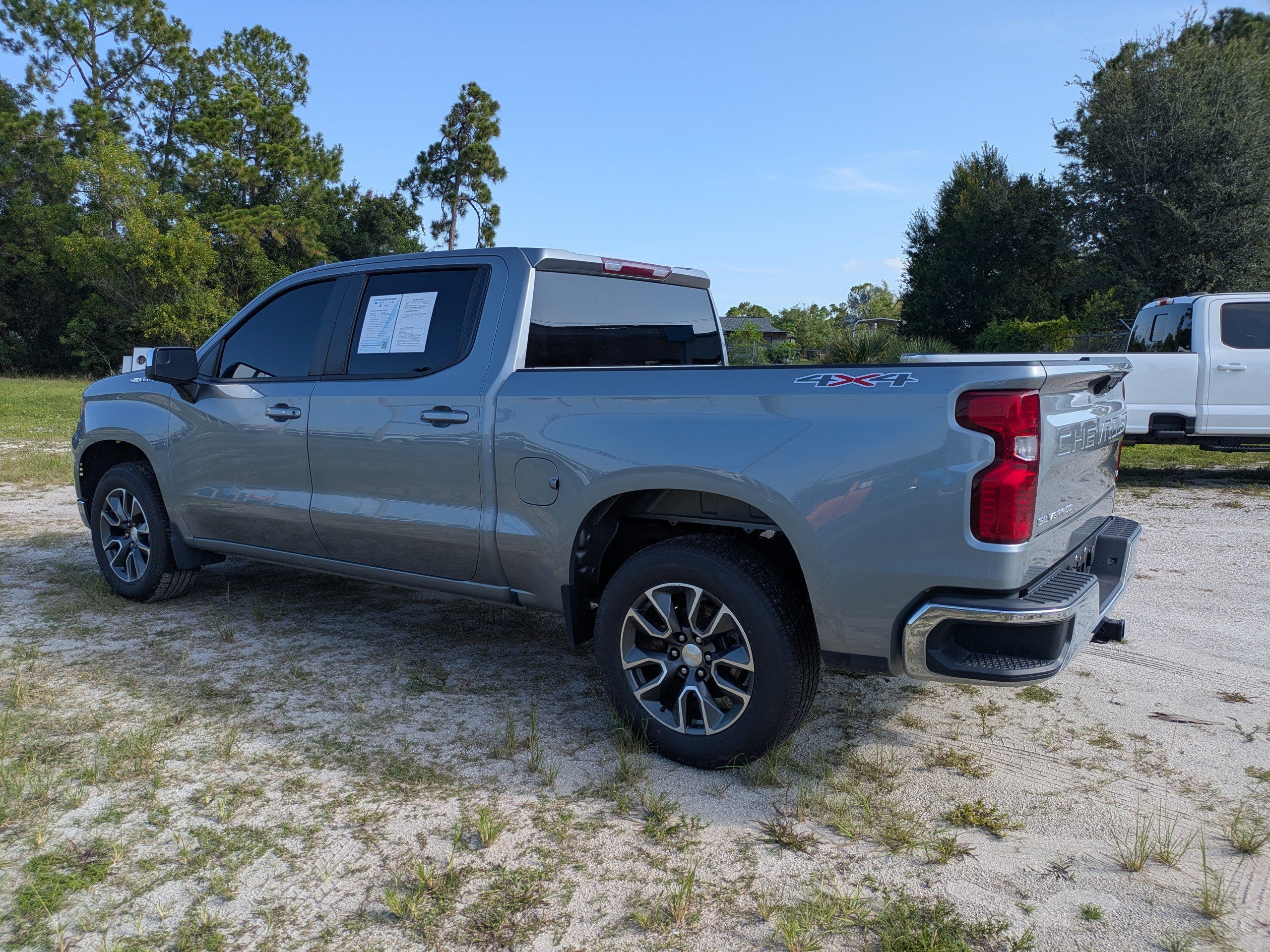 Used 2023 Sterling Gray Metallic Chevrolet LT image 6