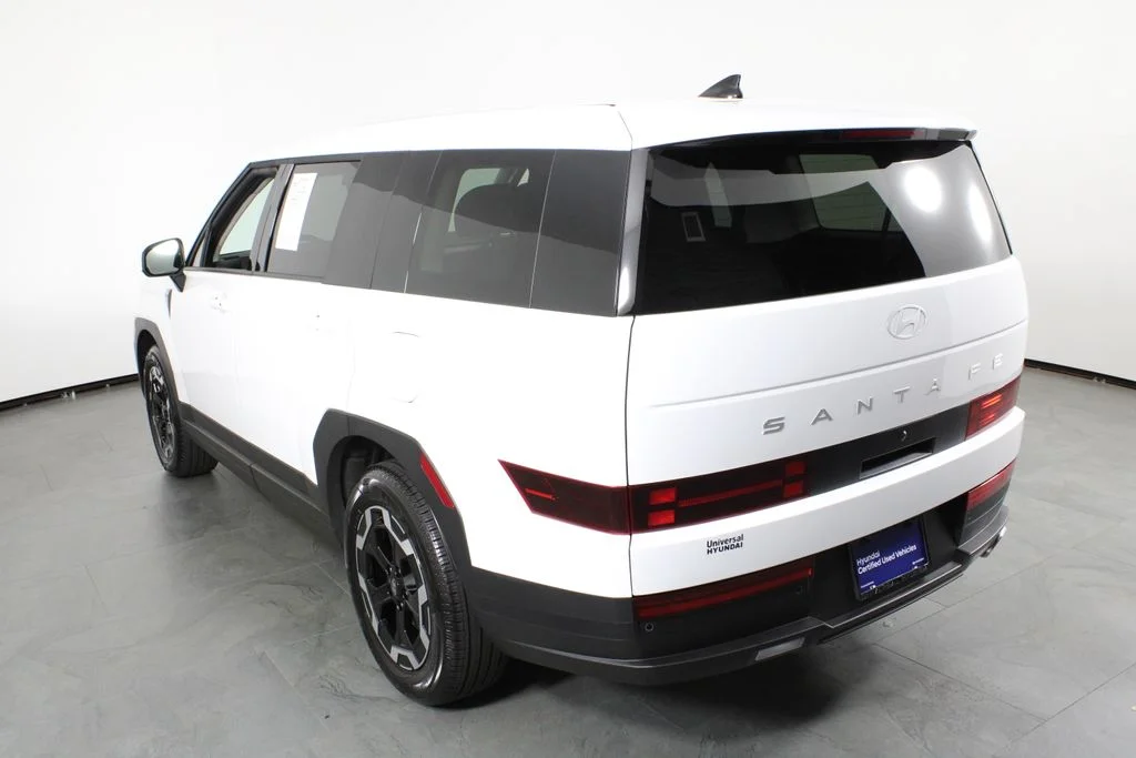 Used 2026 White Hyundai SE image 4