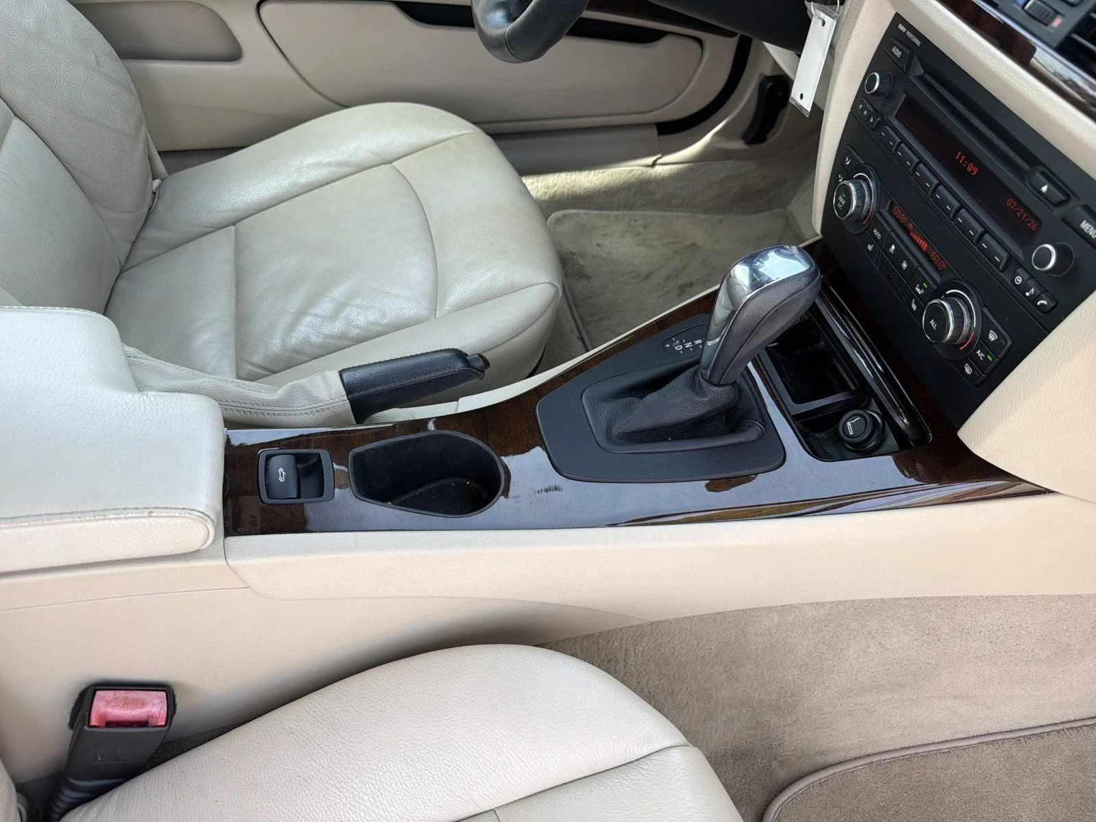 Used 2013 Alpine White BMW 328i image 18