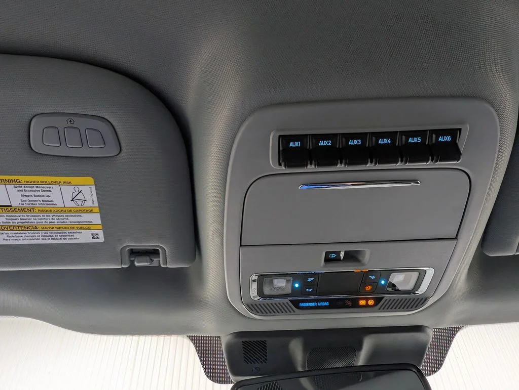 New 2026 Carbonized Gray Metallic Ford F-350® Lariat® image 12
