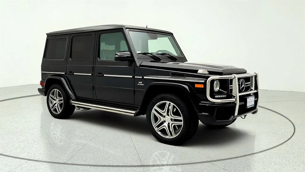 Used 2016 Black Mercedes-Benz 4MATIC 4dr AMG® G 63 w/ designo Exclusive Leather Pkg image 3