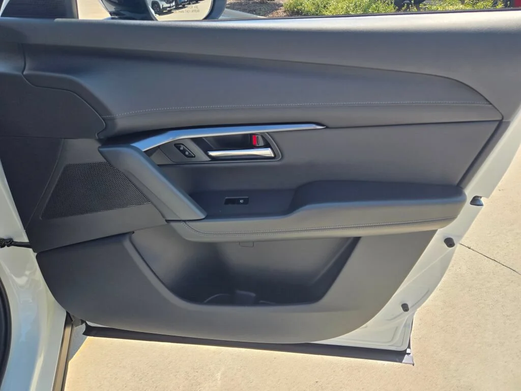 New 2026 Rhodium White Metallic Mazda 2.5 S Select AWD image 6