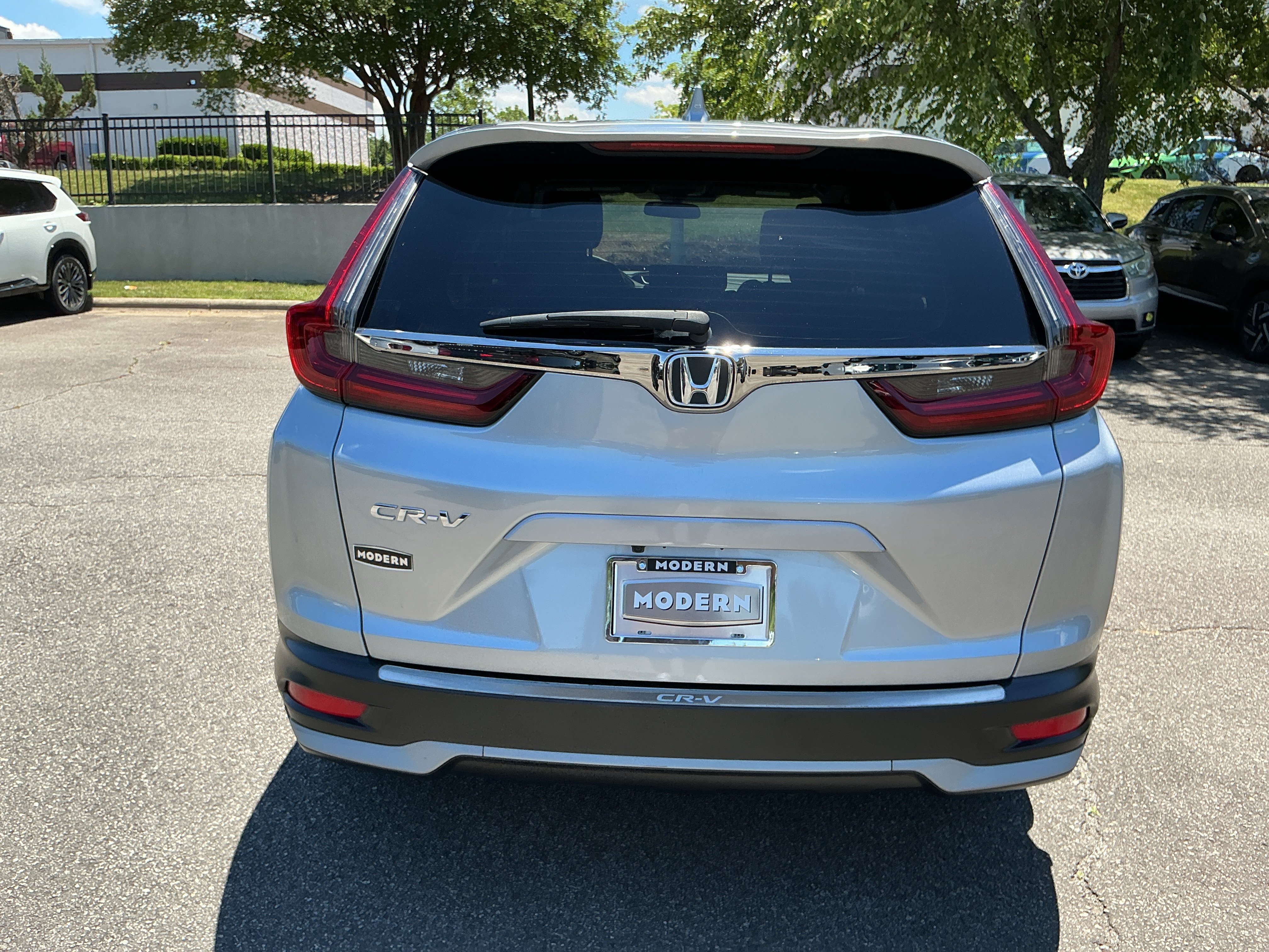 Used 2022 Silver Honda EX image 3