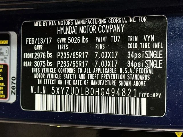 Pre-Owned 2017 Hyundai Santa Fe Sport 2.4 Base