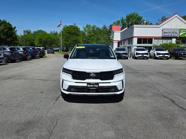 Used 2021 White Pearl Kia SX image 3