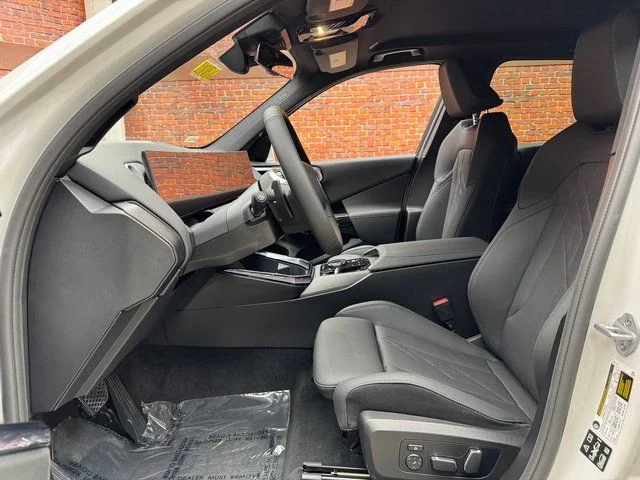 Used 2026 White BMW 30 xDrive image 22