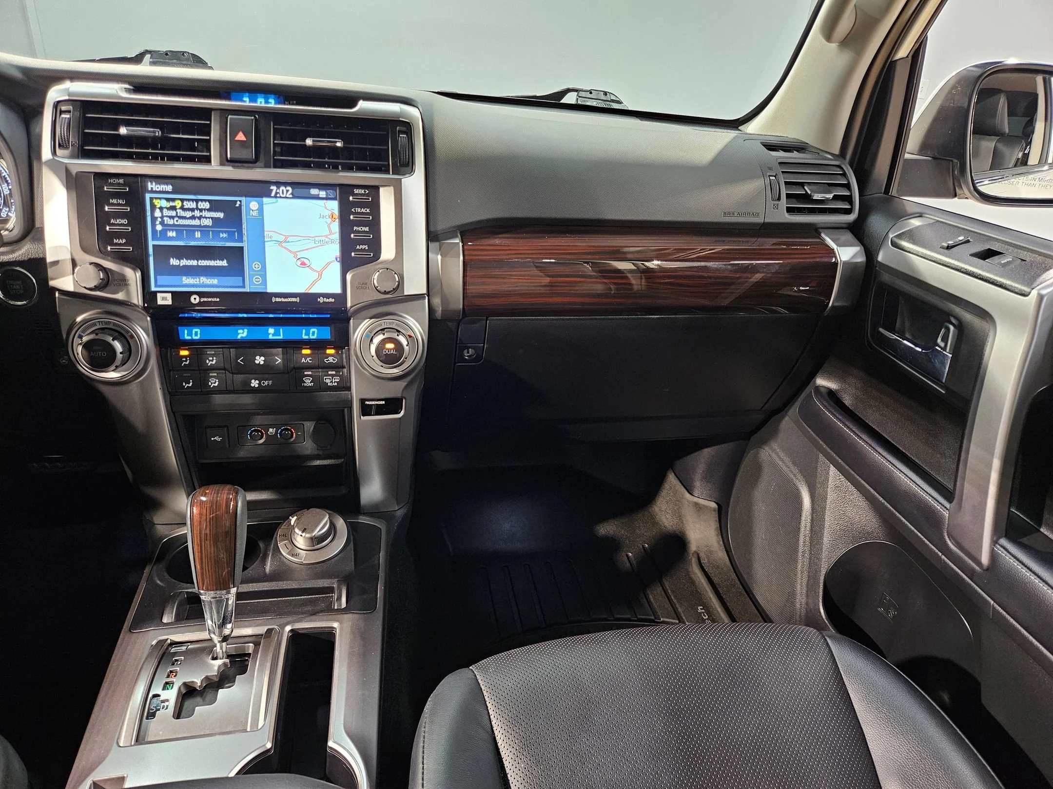 Used 2023 Blizzard Pearl Toyota Limited image 11