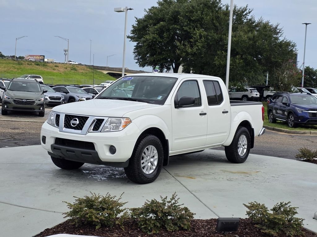 Used 2017 White Nissan SV image 7