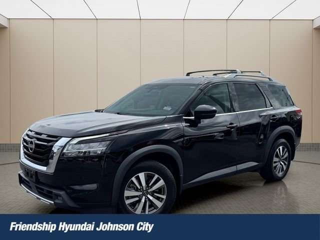 Pre-Owned 2023 Nissan Pathfinder SL 4WD