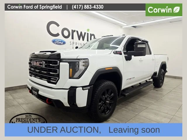 Used 2025 Summit White GMC AT4 image 1