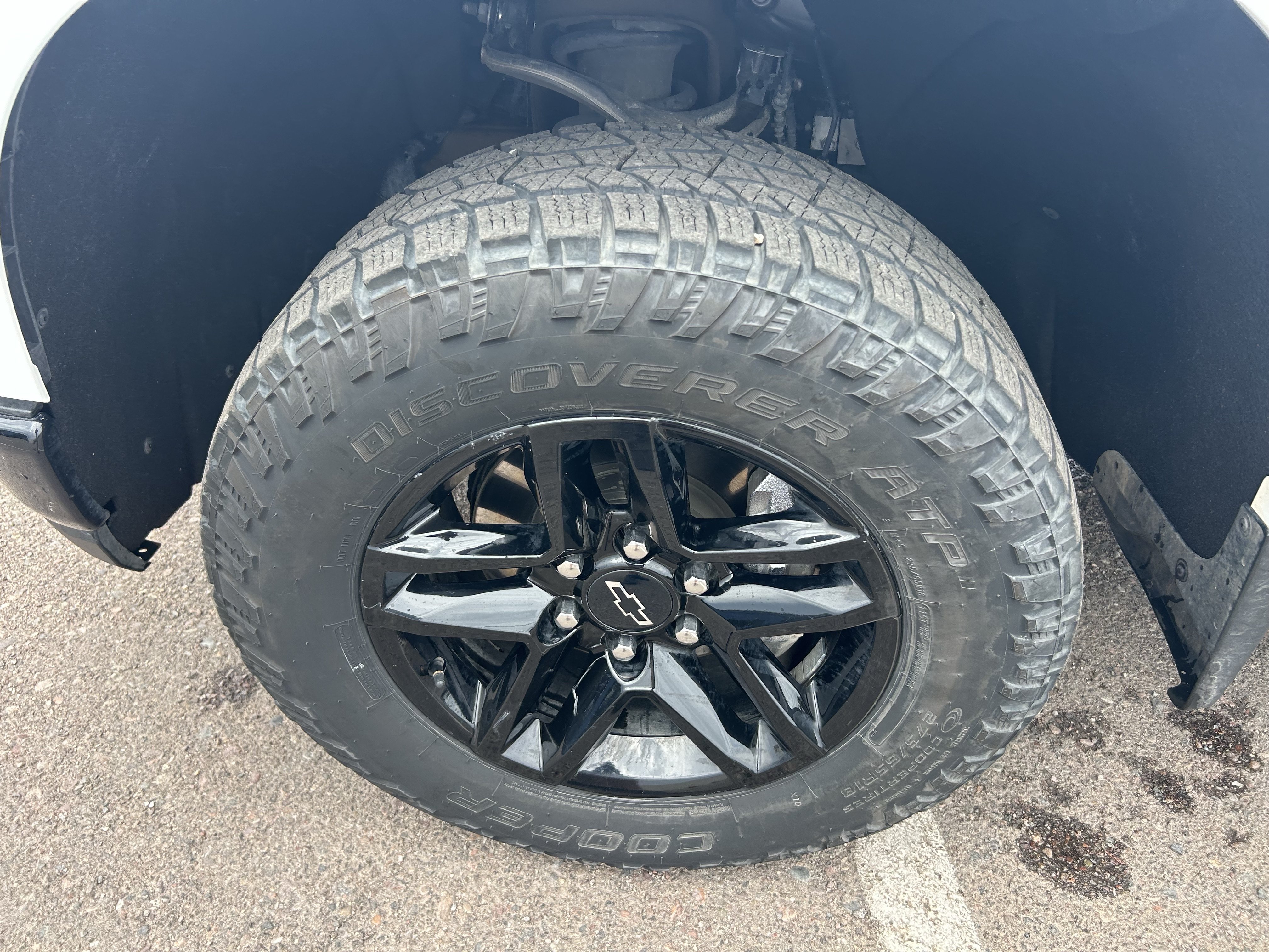 Certified Used 2021 SUMMIT WHITE Chevrolet Custom Trail Boss image 9
