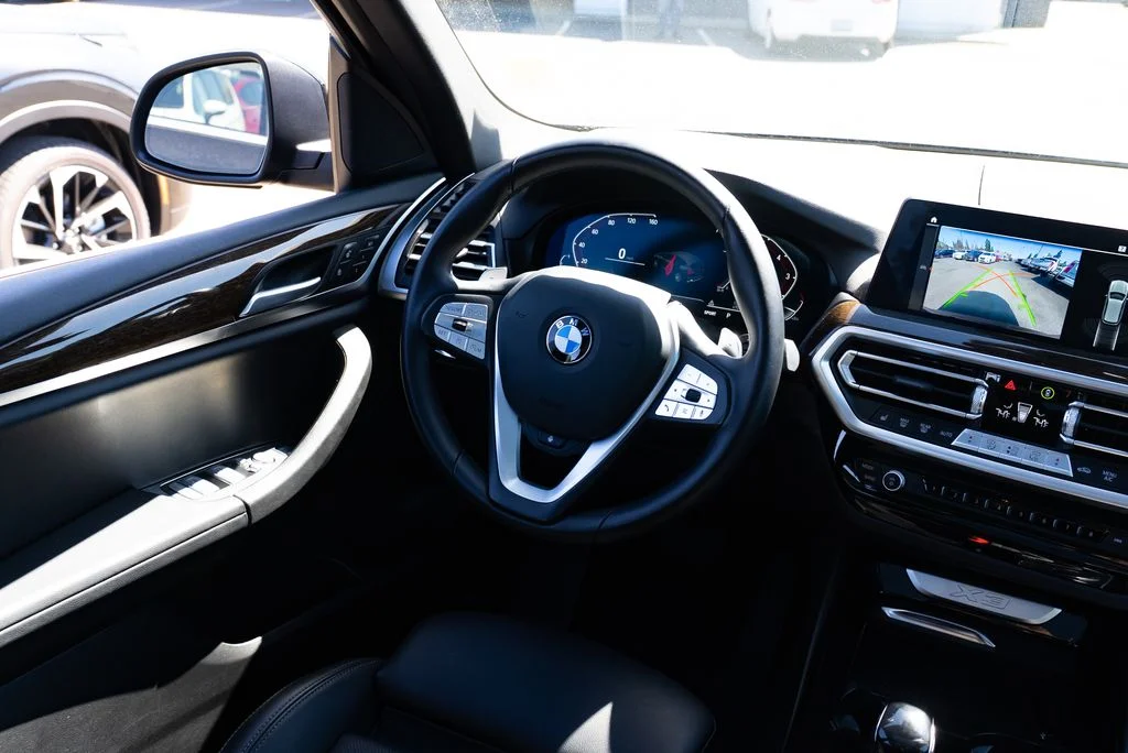 Used 2023 Black BMW xDrive30i image 8