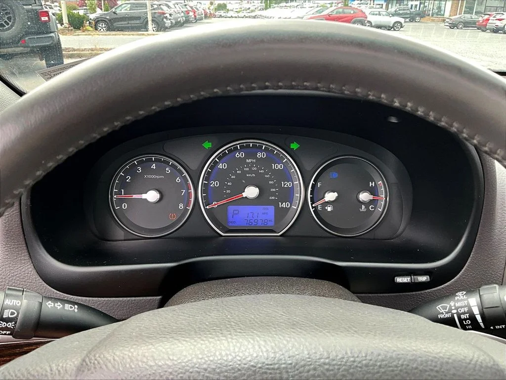 Used 2012 Gray Hyundai Limited image 13