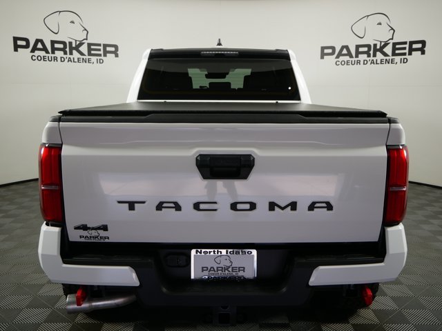 New 2026 Ice Cap Toyota SR5 image 7
