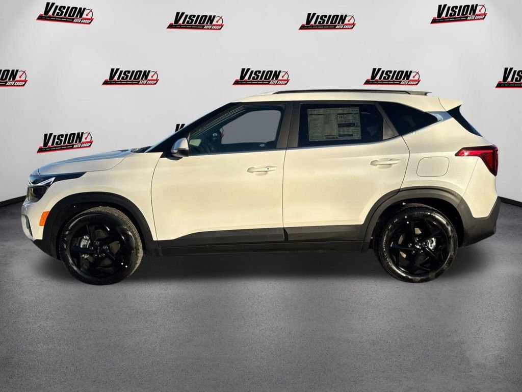 2026 Kia Seltos EX - Photo 9