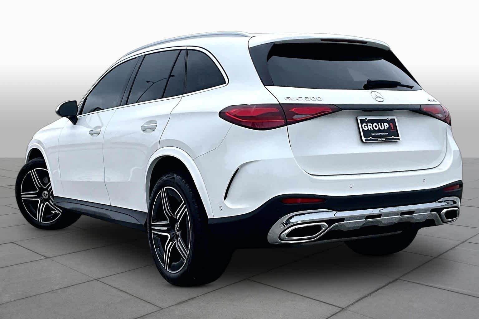 Used 2026 Polar White Mercedes-Benz GLC 300 image 12