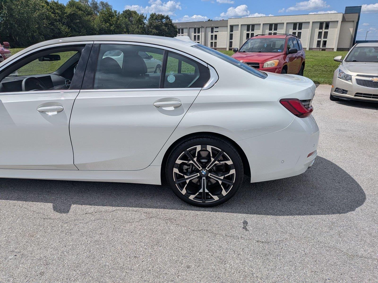 Used 2025 Alpine White BMW 330i xDrive image 10