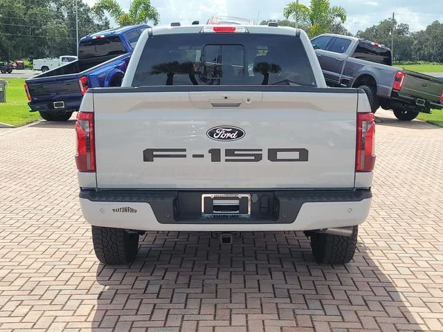 Used 2024 White Ford XLT image 6