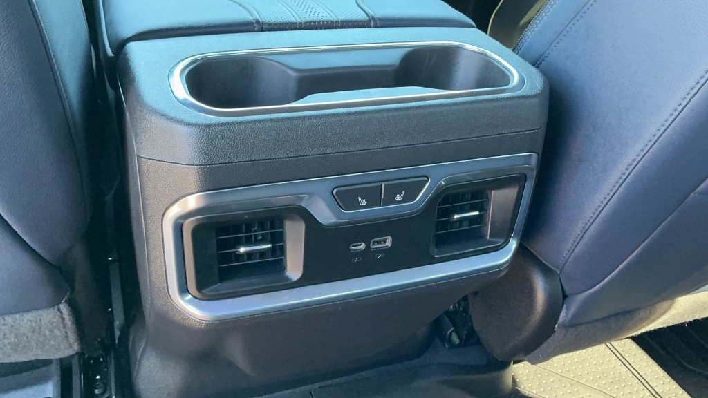 Used 2022 Blue Chevrolet High Country image 10