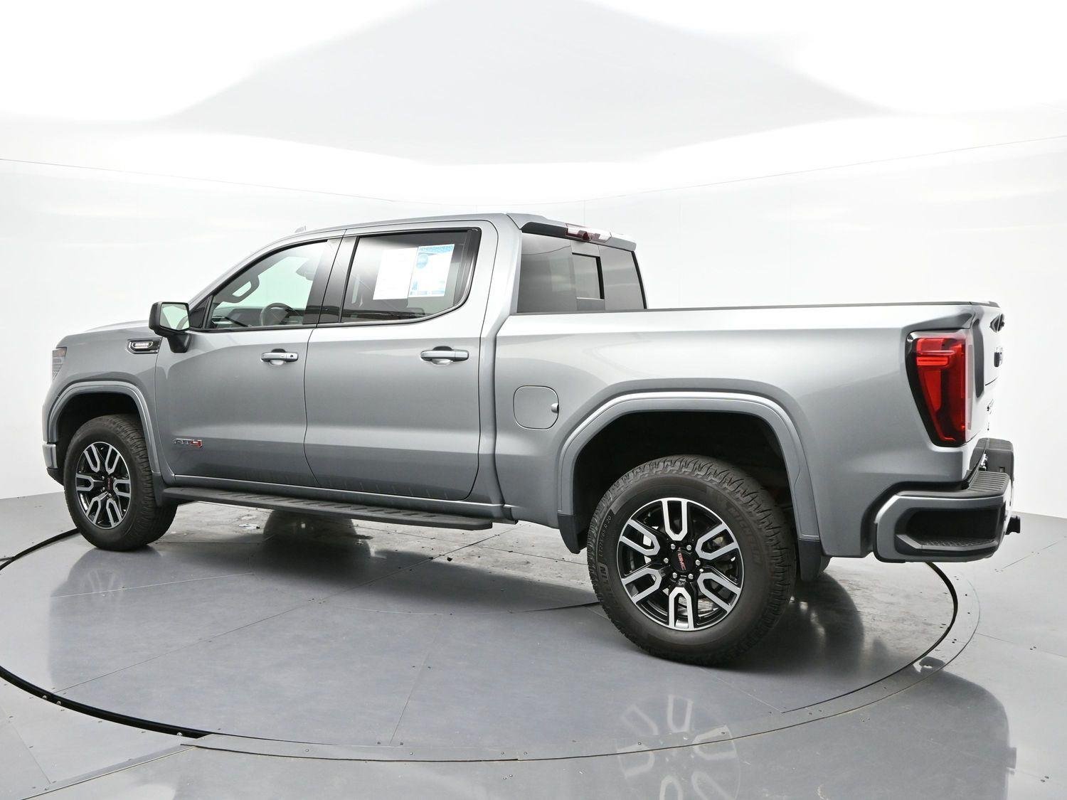 Used 2024 Sterling Metallic GMC AT4 image 5