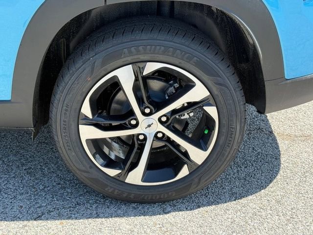 New 2026 Marina Blue Metallic Chevrolet 1RS image 4