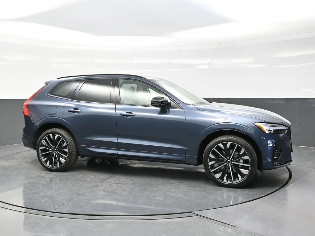 New 2026 Denim Blue Volvo Ultra image 8