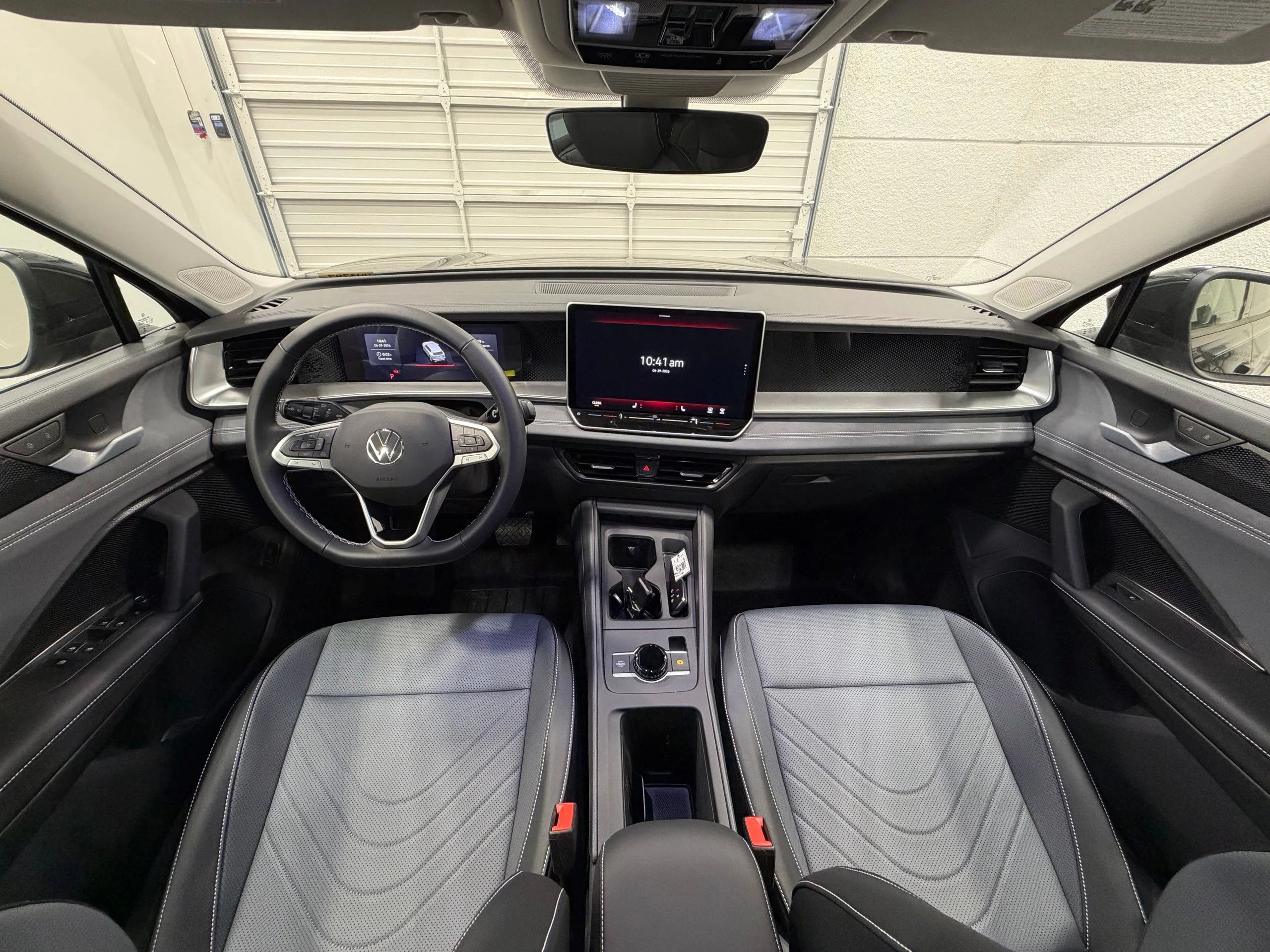 New 2026 Black Volkswagen 2.0T SE image 30