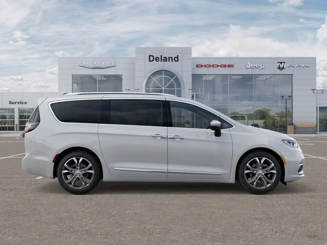New 2026 Bright White Clear-Coat Exterior Paint Chrysler Pinnacle image 22