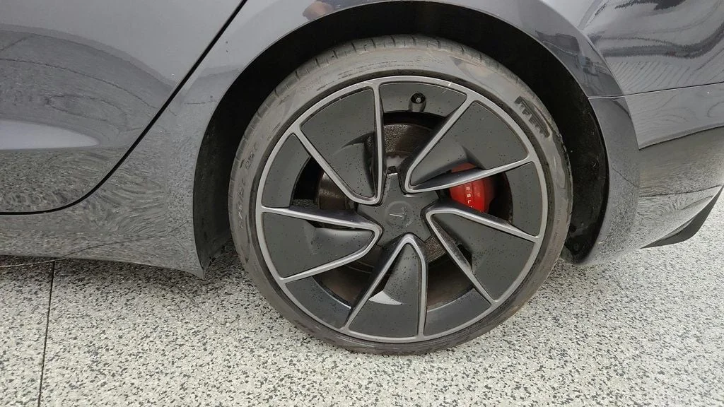 Used 2024 Stealth Grey Tesla Performance AWD image 30