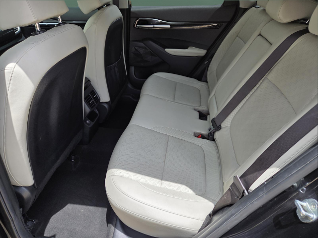 Used 2021 Black Kia EX image 16