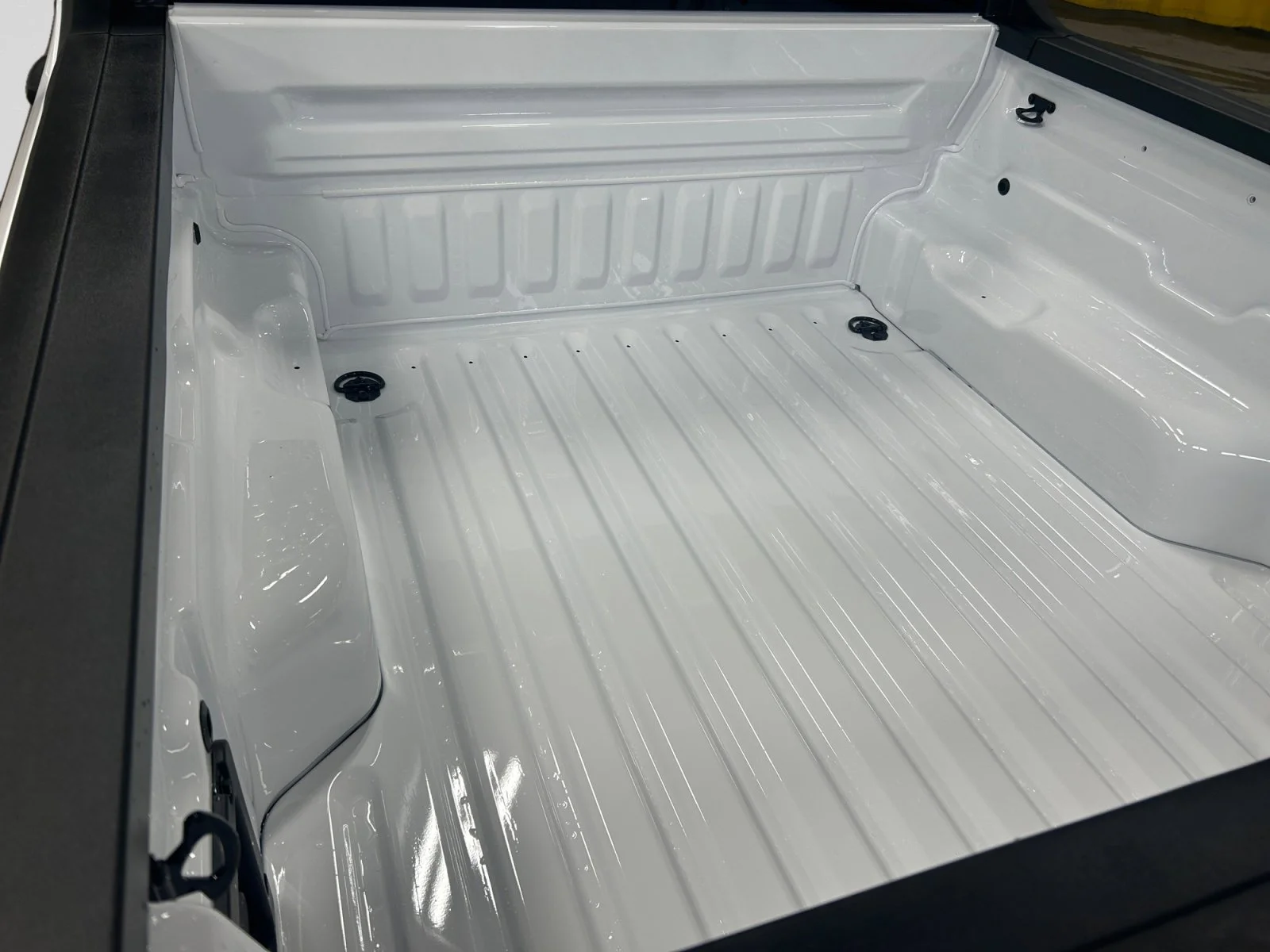 New 2026 Oxford White Ford XLT image 10