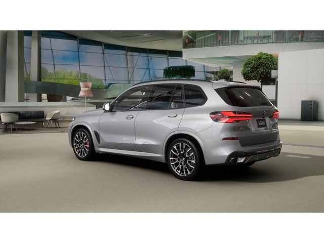 New 2026 Gray BMW X5 40i image 2