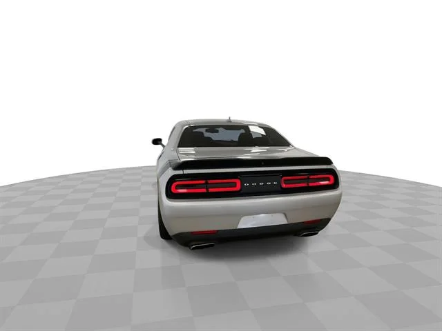 Certified Used 2019 Triple Nickel Clear Coat Dodge R/T Scat Pack image 8
