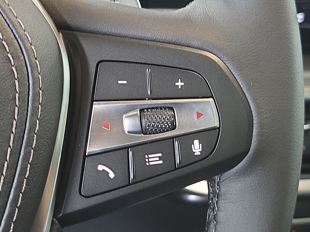 New 2026 Black Sapphire Metallic BMW xDrive50e image 10