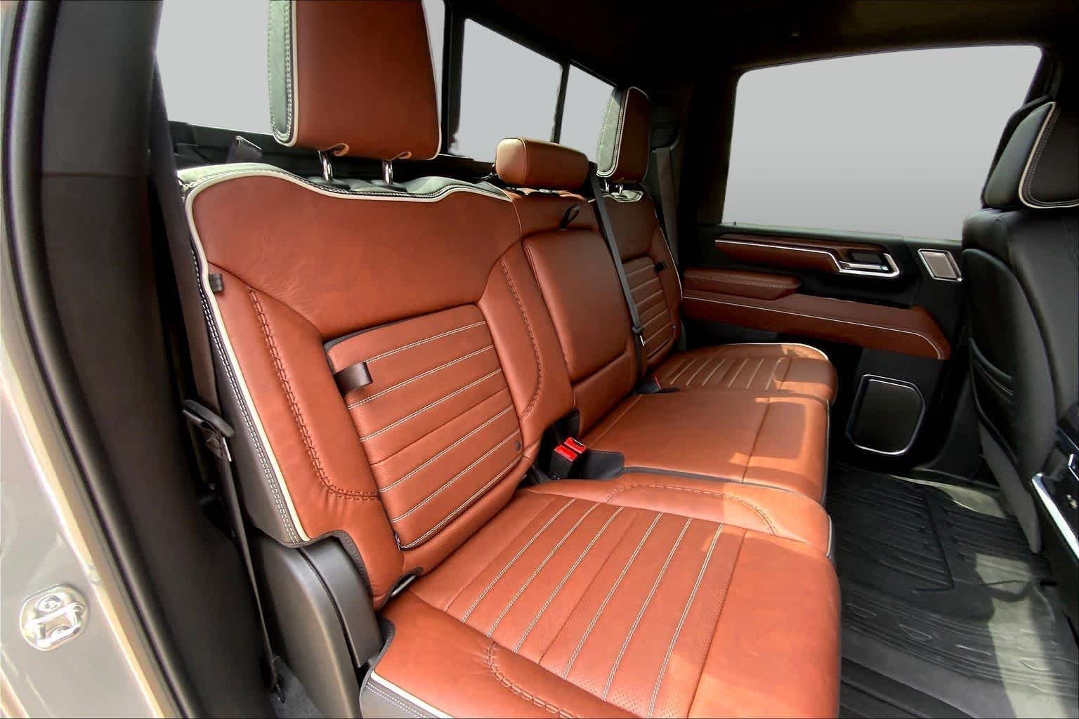 2025 GMC Sierra 2500HD Denali Ultimate - Photo 20