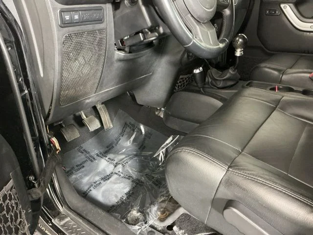 Used 2012 Black Jeep Unlimited Rubicon image 14