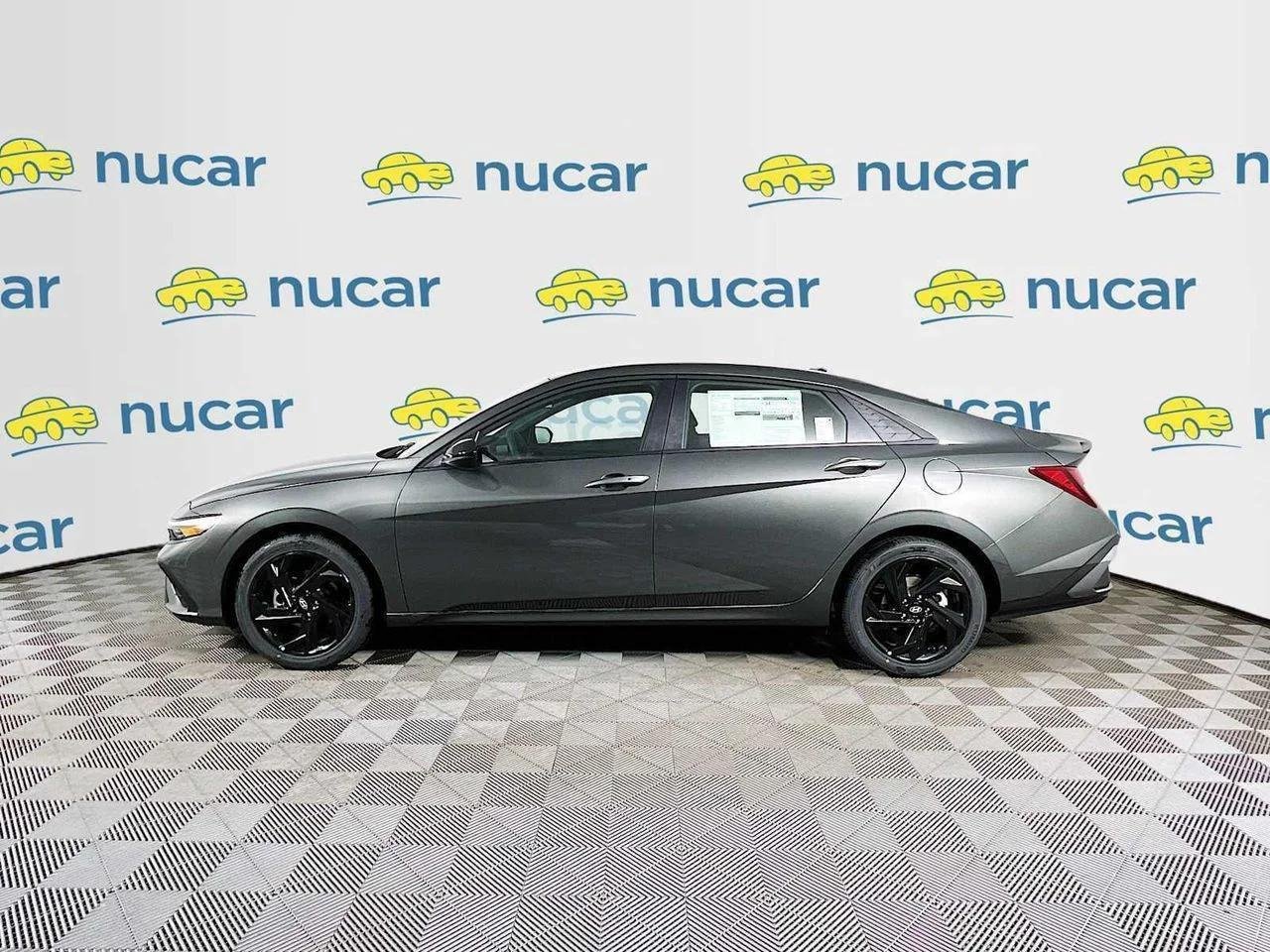 2026 Hyundai Elantra — photo 4