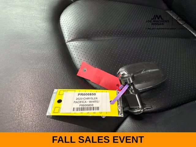 Used 2023 White Chrysler Touring L image 37