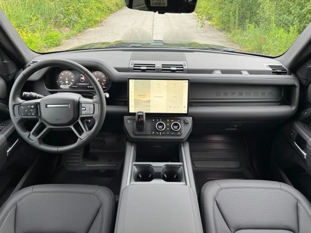New 2026 Carpathian Grey Land Rover S image 21