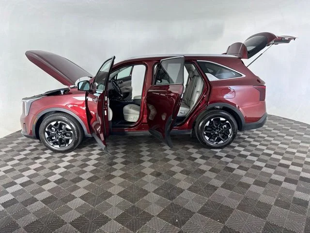 Used 2024 Red Kia S image 11