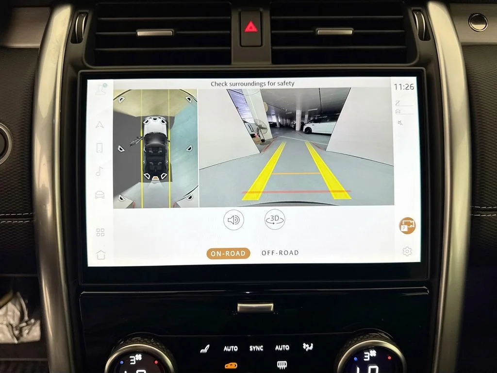 New 2026 Lantau Bronze Land Rover Dynamic SE image 14