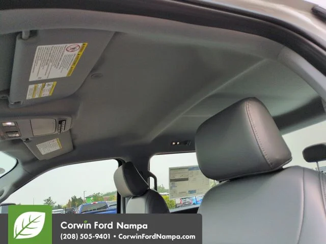 New 2026 Oxford White Ford F-350® XL image 22
