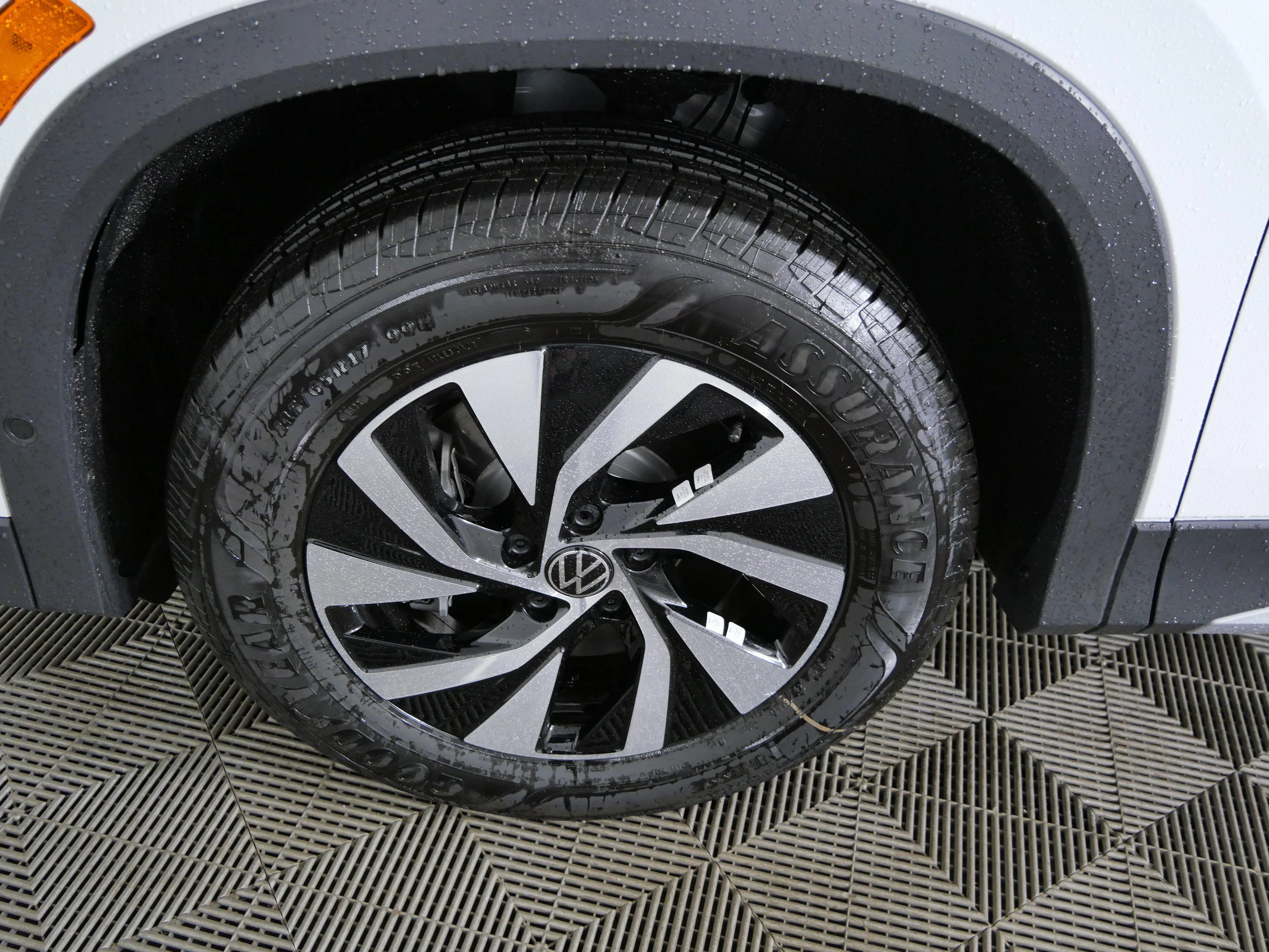 New 2026 Pure White Volkswagen S image 15