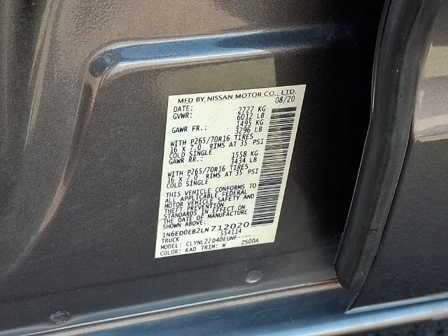 Used 2020 Gray Nissan SV image 27