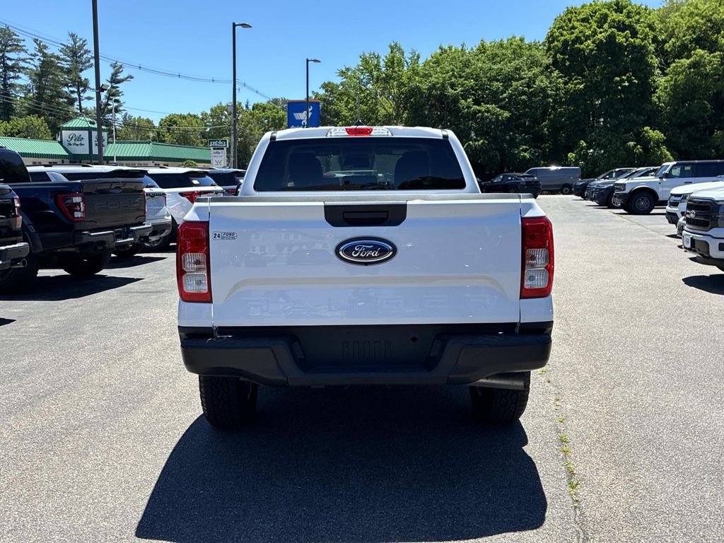 Used 2025 White Ford XL image 6
